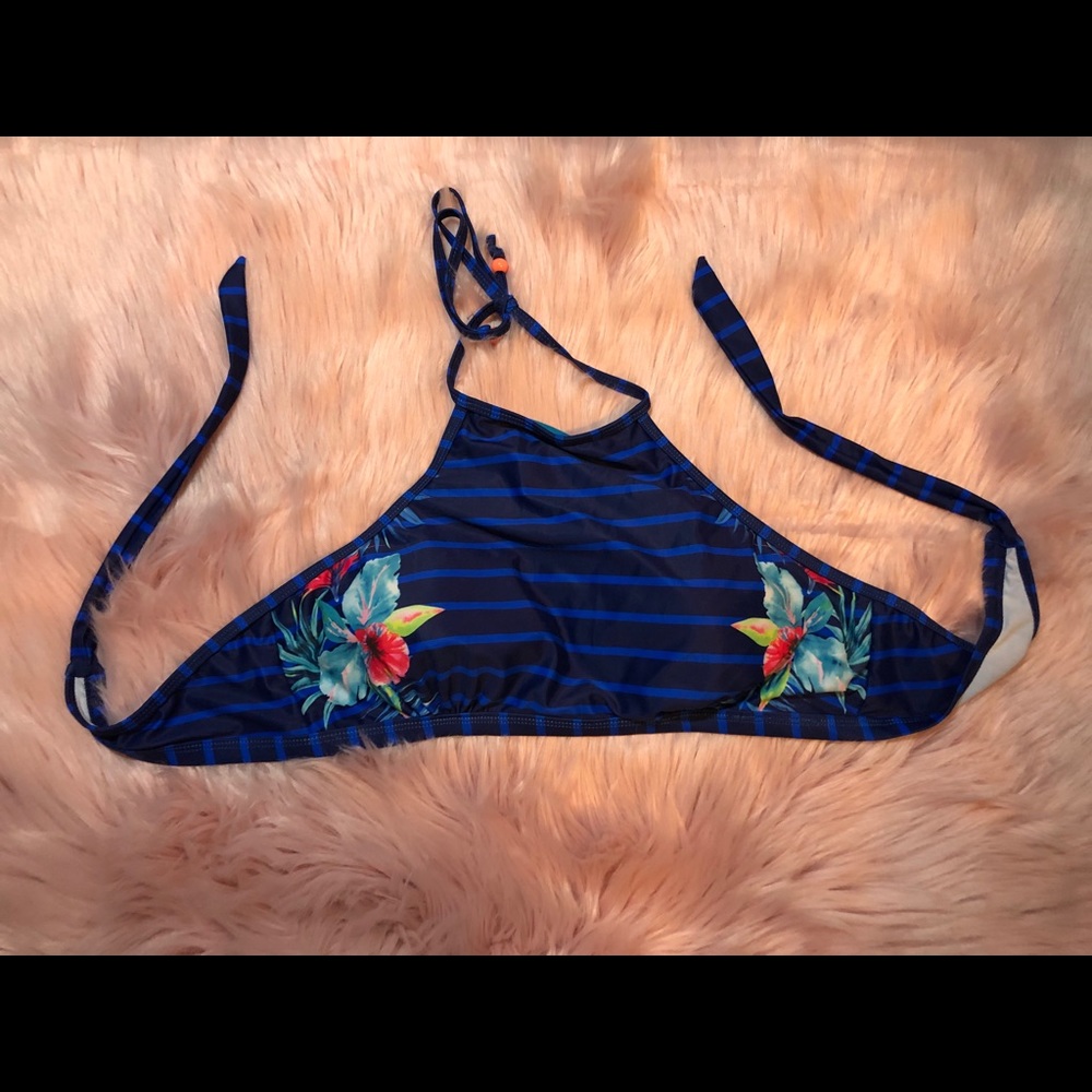 Heat Bikini Top Size XL